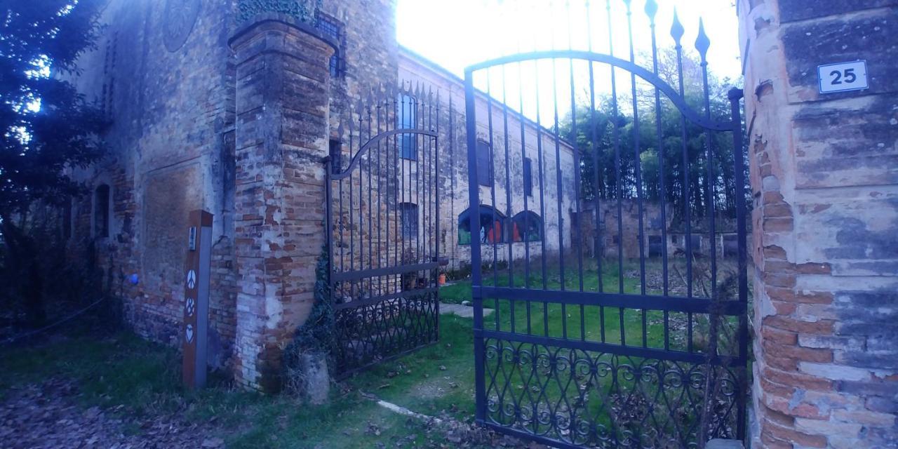 Lo Scrigno Di Lara Villa Ceresara Bagian luar foto